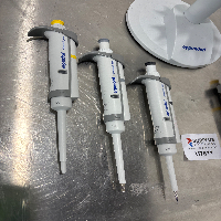 Eppendorf Research Plus x6 Pipettes image 0